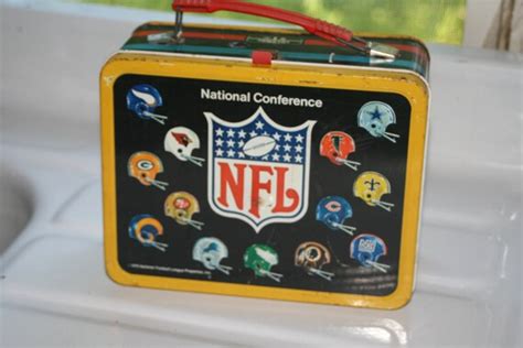 nfl metal lunch box|1975 nfl lunch box.